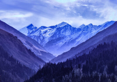 snowy-blue-mountains-4k-e5 - www.nankanasahibtour.com